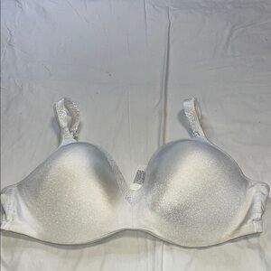 Elegant White Lace Trim Bra